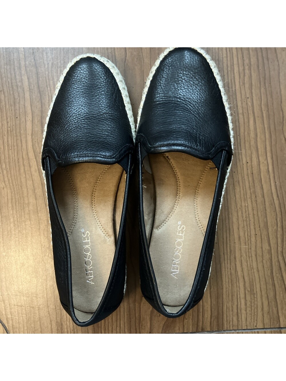 AEROSOLES $99+ ''FUN FACT" Smooth Leather Slip On Lets Drive Black SIZE 7.5M